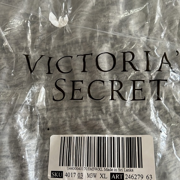 Victorias Secret Tank Top Size XL spaghetti strap Tank Top Heather Gray NWOT - Picture 8 of 9